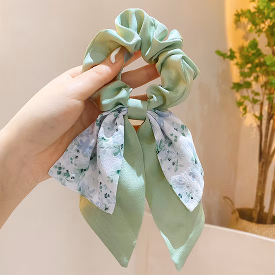 La etiqueta privada personalizada acepta accesorios para el cabello de seda 100% pura